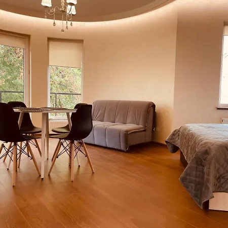 بيت ضيافة Dacha 3*