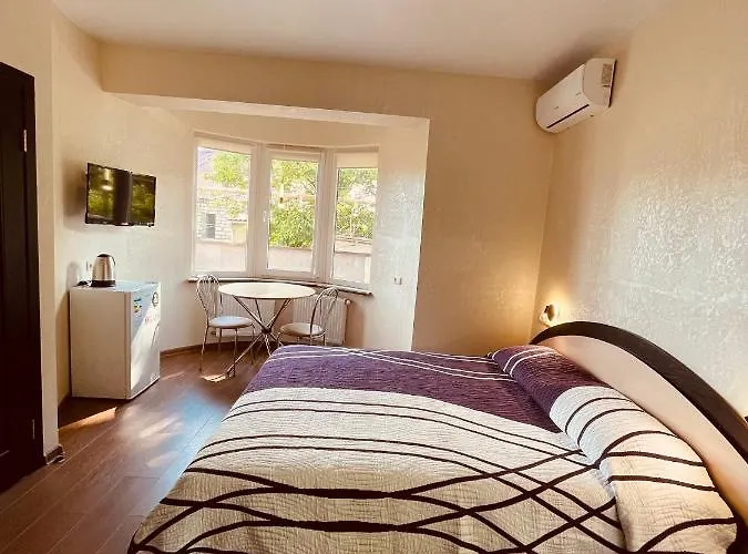 Dacha Guest house 3*